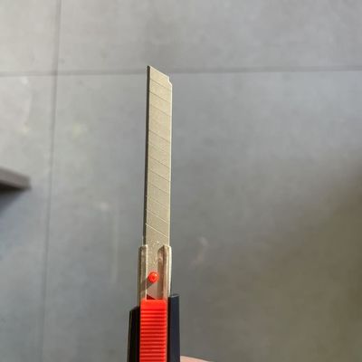 12 Segmente 9mm Klingenmesser-Klinge 0,35mm Dicke 60 Grad Winkel für präzises Schneiden