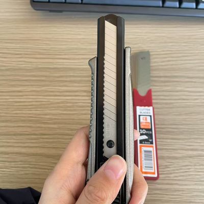 14 Segmente Vielseitig 18mm Snap Off Blades Massenbau SK2 Hochkohlenstoffstahl